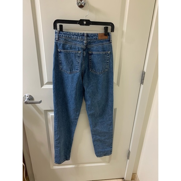 BDG Urban Outfitters  Mom Jeans - Picture 4 of 7
